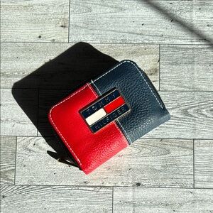 Small Tommy Hilfiger Zip Wallet Red White Blue Classic